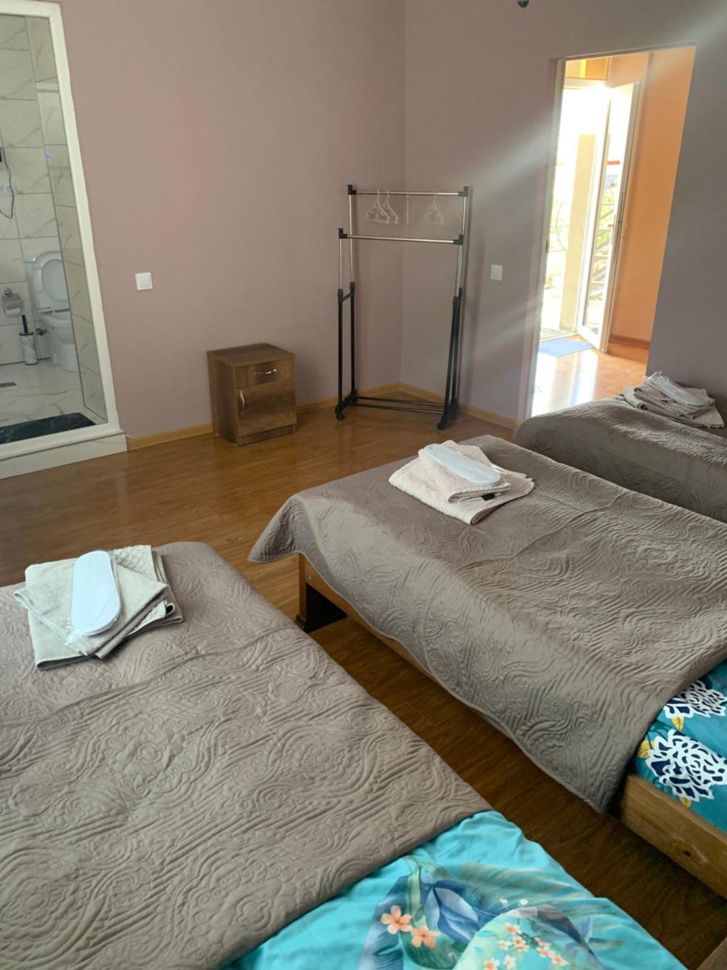 Mate'S Home Kazbegi Luaran gambar